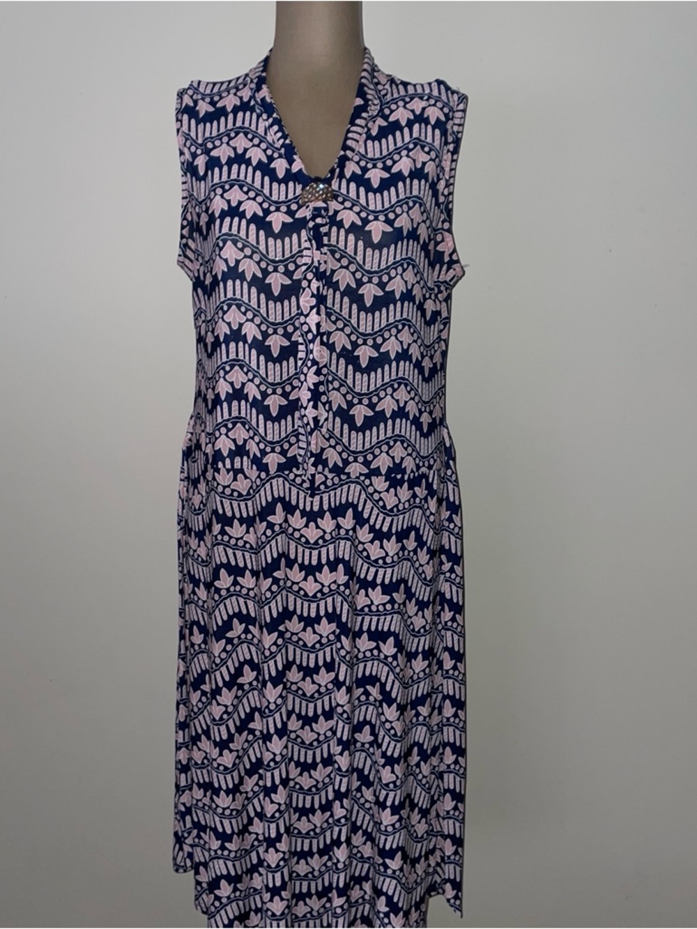 NWOT Yuna midi dress blue/pink sparkle with‎ waist tie/stretch/ L/XL